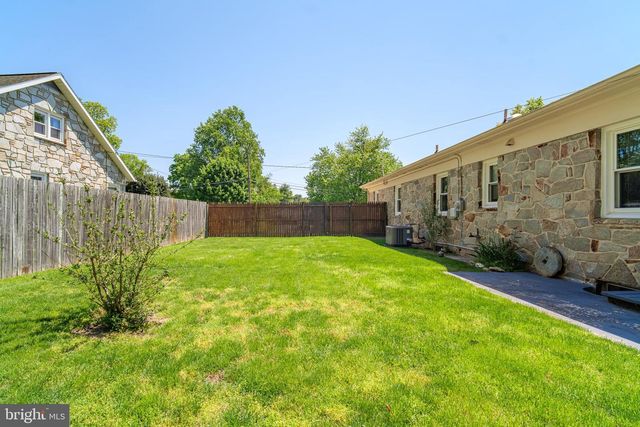 224 PARK HEIGHTS BLVD, Hanover, PA 17331