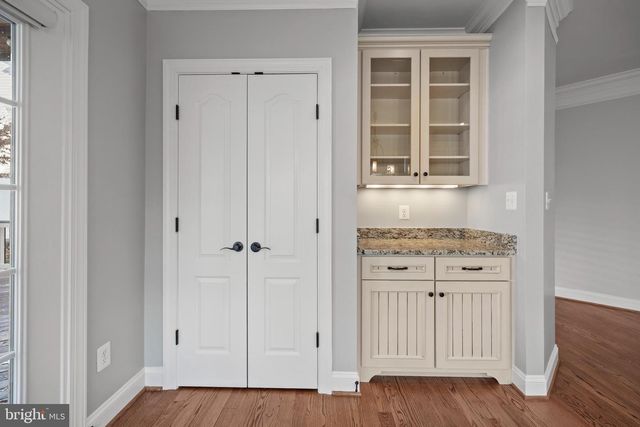 8047 FAIRFAX RD, Alexandria, VA 22308