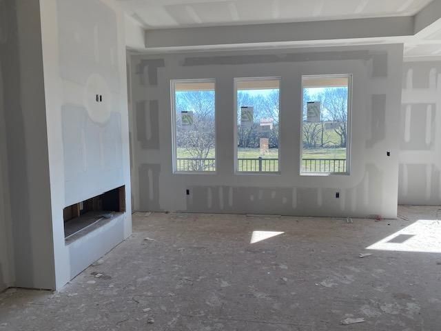 20677 Skyview Lane, Spring Hill, KS 66083