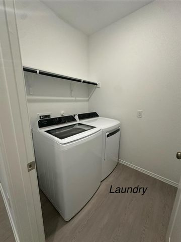 1320 Pickerel ST, Leander, TX 78641