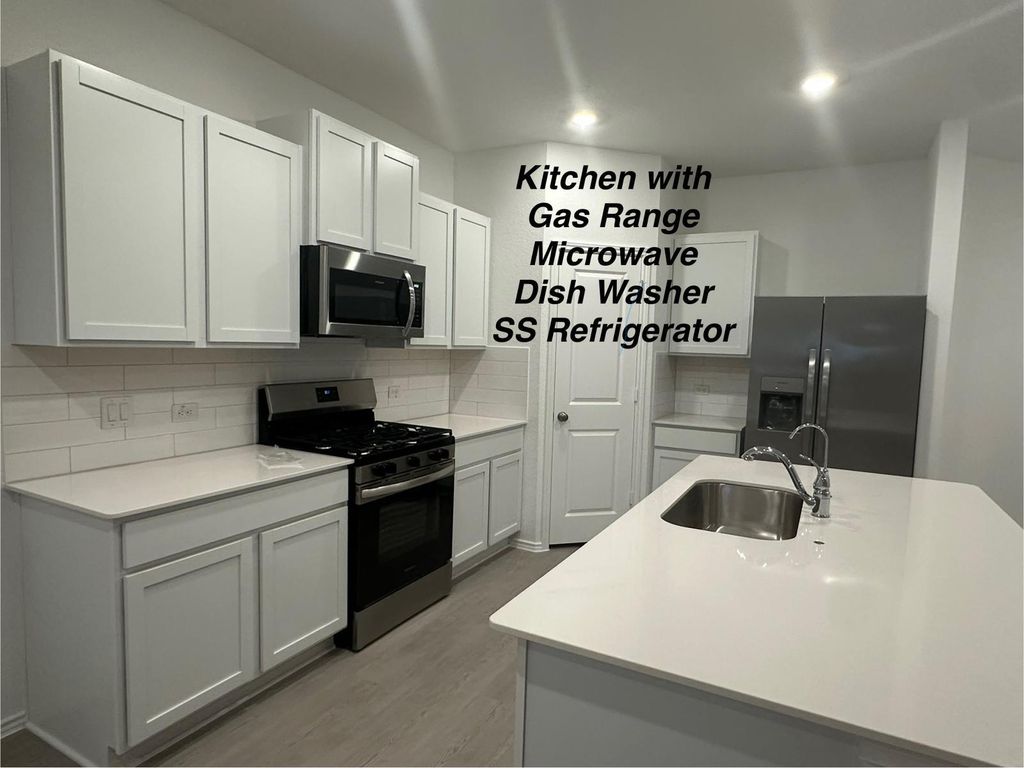 1320 Pickerel ST, Leander, TX 78641