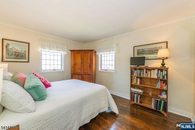 31 Windsor Road, Clifton, NJ 07012