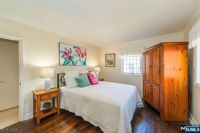 31 Windsor Road, Clifton, NJ 07012