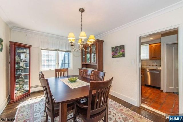 31 Windsor Road, Clifton, NJ 07012