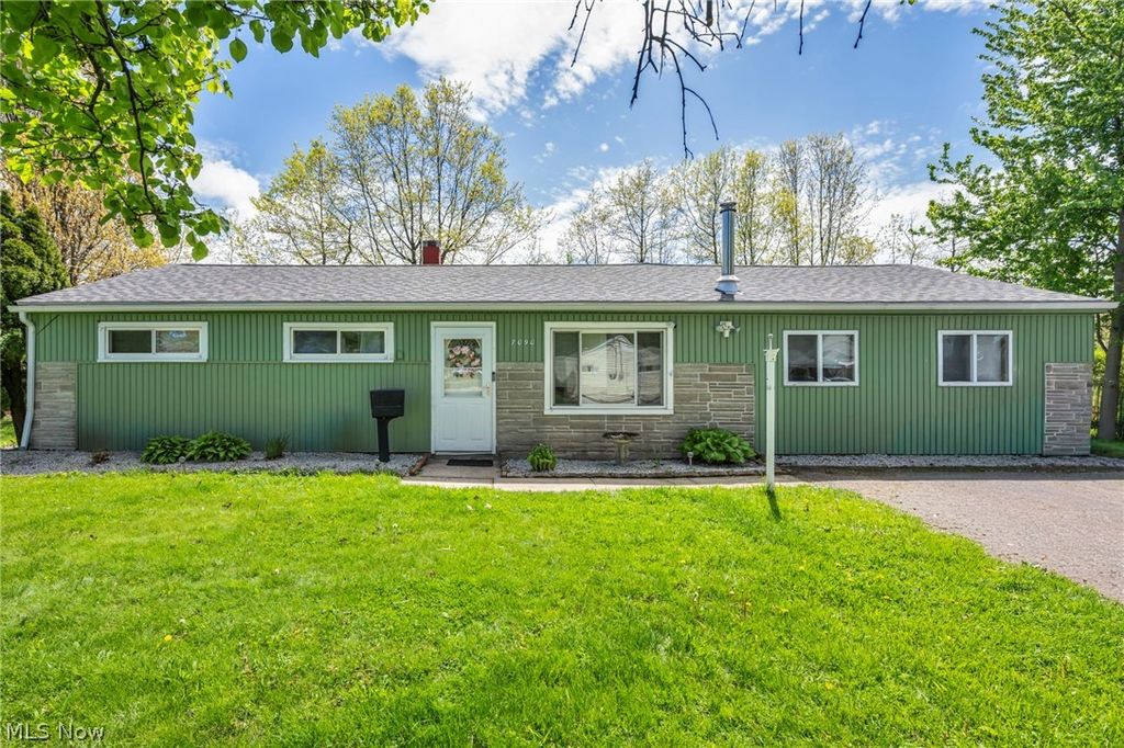7090 Comanche Trail, Mentor, OH 44060