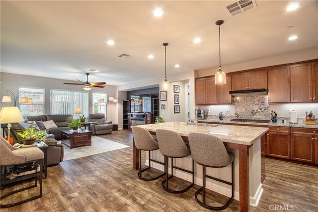 29656 Canyonlands, Menifee, CA 92585