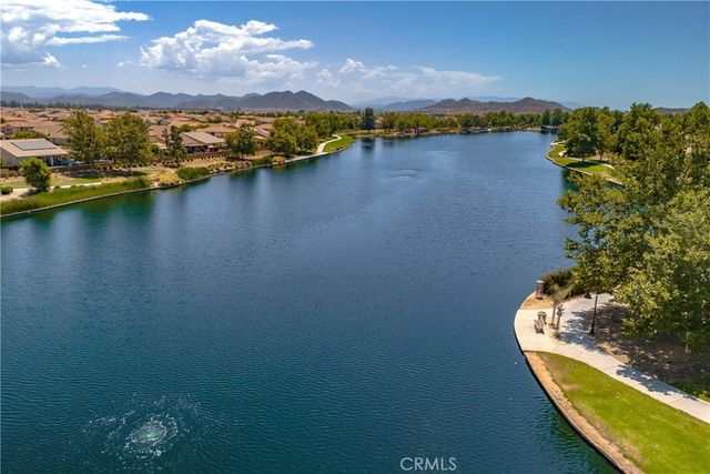 29656 Canyonlands, Menifee, CA 92585