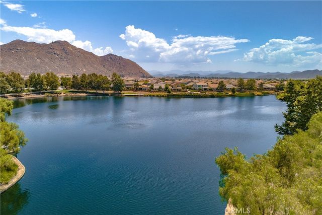 29656 Canyonlands, Menifee, CA 92585