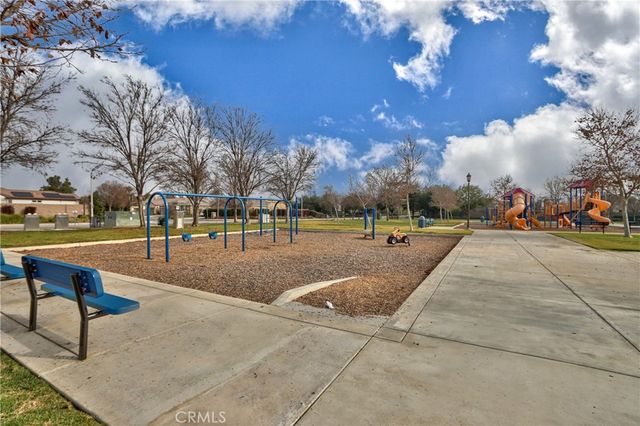 29656 Canyonlands, Menifee, CA 92585