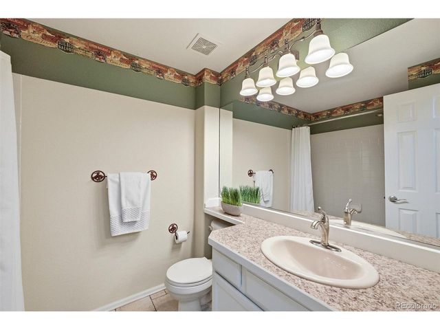 13521 Albion St, Thornton, CO 80241