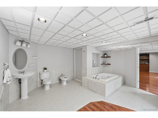 13521 Albion St, Thornton, CO 80241