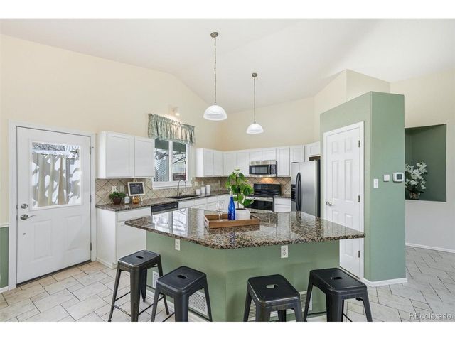 13521 Albion St, Thornton, CO 80241