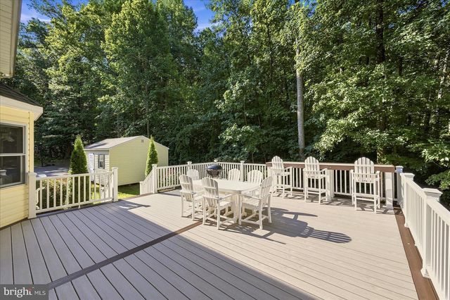 9516 PRIMROSE LN, Marshall, VA 20115