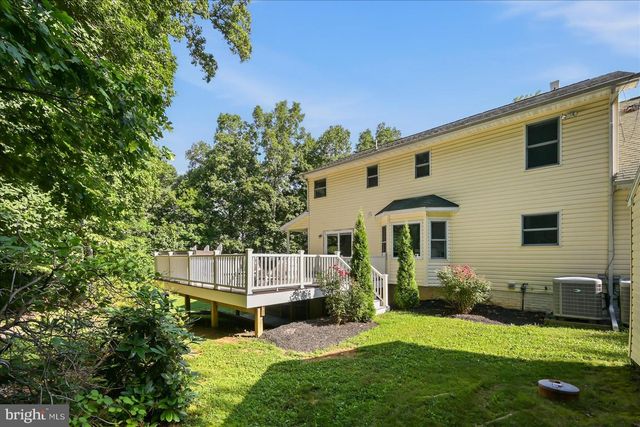 9516 PRIMROSE LN, Marshall, VA 20115