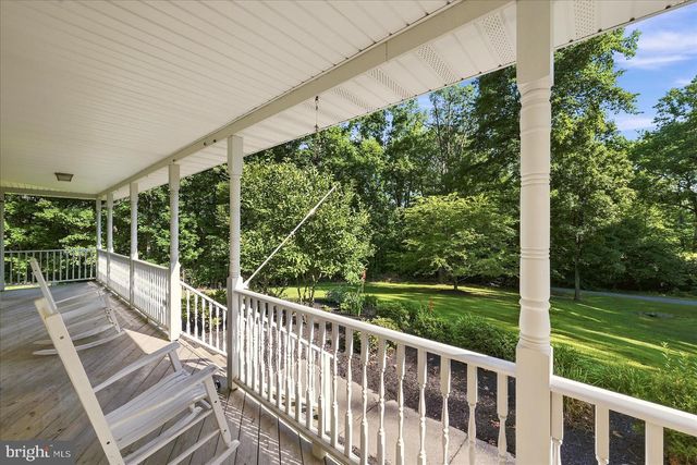 9516 PRIMROSE LN, Marshall, VA 20115