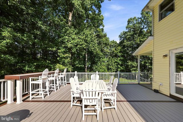 9516 PRIMROSE LN, Marshall, VA 20115