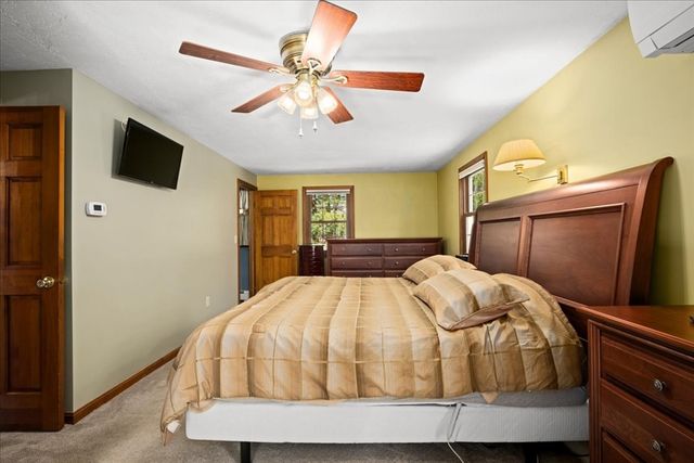 9 Cyndy Ln, Millbury, MA 01527