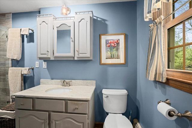 9 Cyndy Ln, Millbury, MA 01527