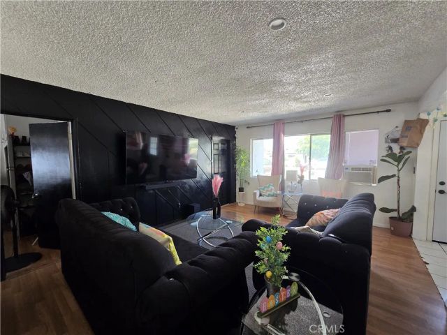 1275 Hardt, San Bernardino, CA 92408