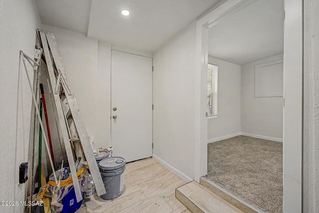 205 E District Street, Tucson, AZ 85714