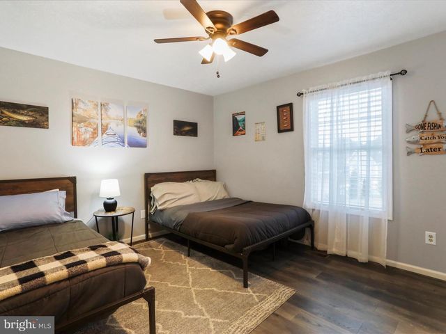 317 LOCUSTDALE LOOP, Shenandoah, VA 22849