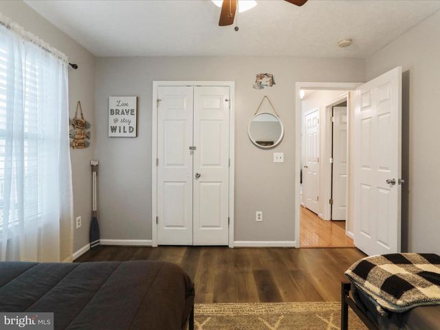 317 LOCUSTDALE LOOP, Shenandoah, VA 22849