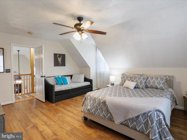 317 LOCUSTDALE LOOP, Shenandoah, VA 22849