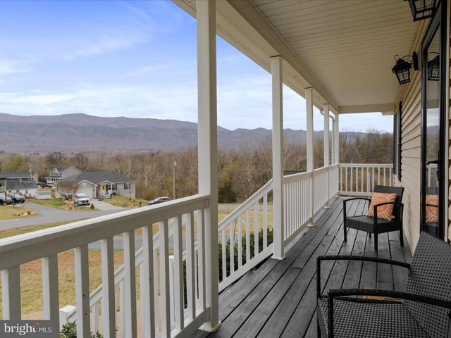 317 LOCUSTDALE LOOP, Shenandoah, VA 22849