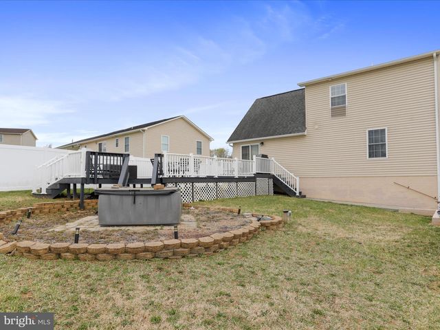 317 LOCUSTDALE LOOP, Shenandoah, VA 22849