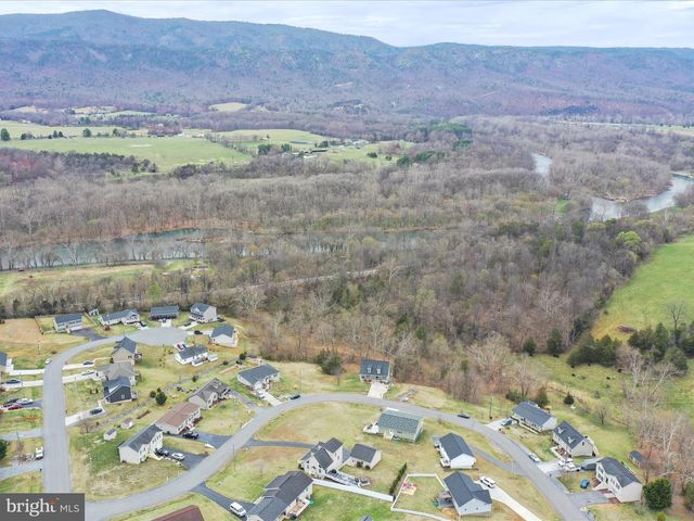 317 LOCUSTDALE LOOP, Shenandoah, VA 22849