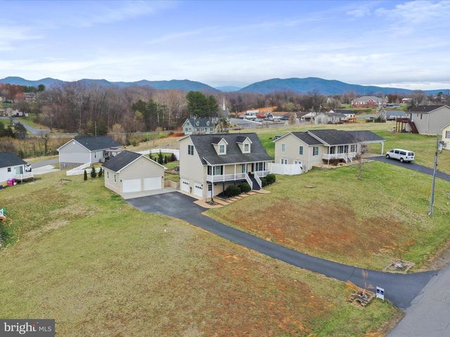 317 LOCUSTDALE LOOP, Shenandoah, VA 22849