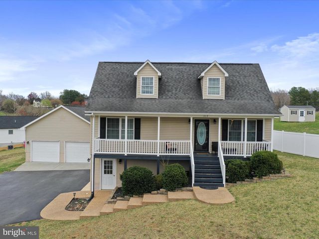 317 LOCUSTDALE LOOP, Shenandoah, VA 22849