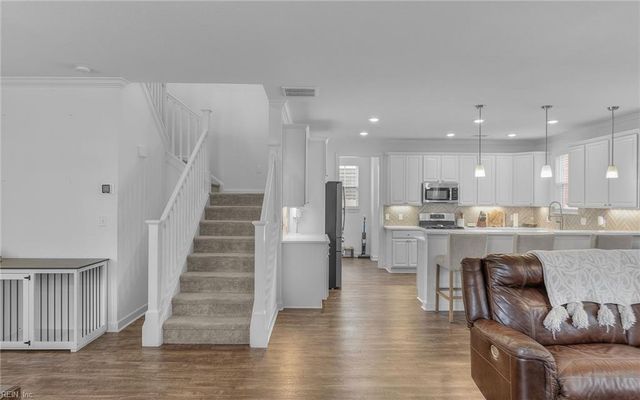 517 Middleton WAY, Chesapeake, VA 23322