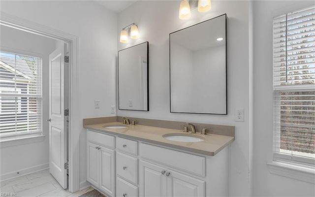 517 Middleton WAY, Chesapeake, VA 23322