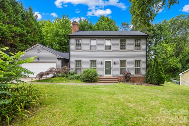 8349 Norcroft Drive, Charlotte, NC 28269