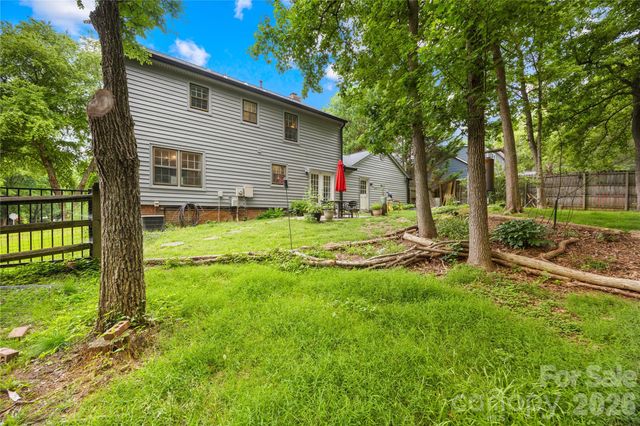 8349 Norcroft Drive, Charlotte, NC 28269