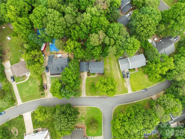 8349 Norcroft Drive, Charlotte, NC 28269