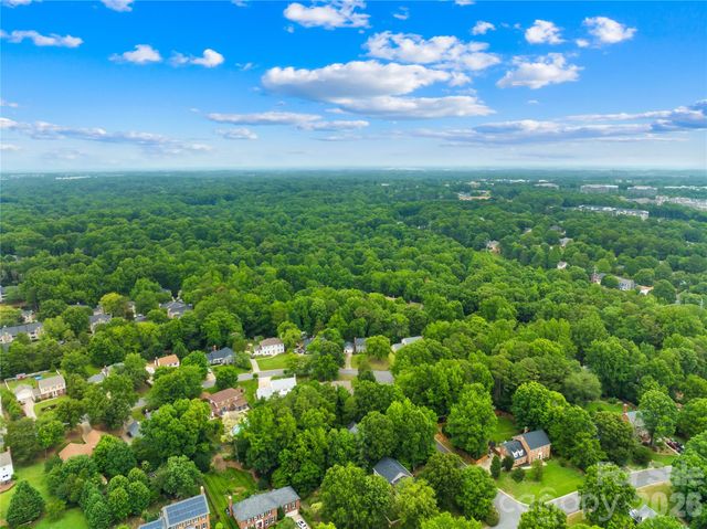 8349 Norcroft Drive, Charlotte, NC 28269