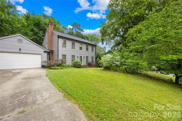 8349 Norcroft Drive, Charlotte, NC 28269