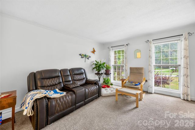 8349 Norcroft Drive, Charlotte, NC 28269