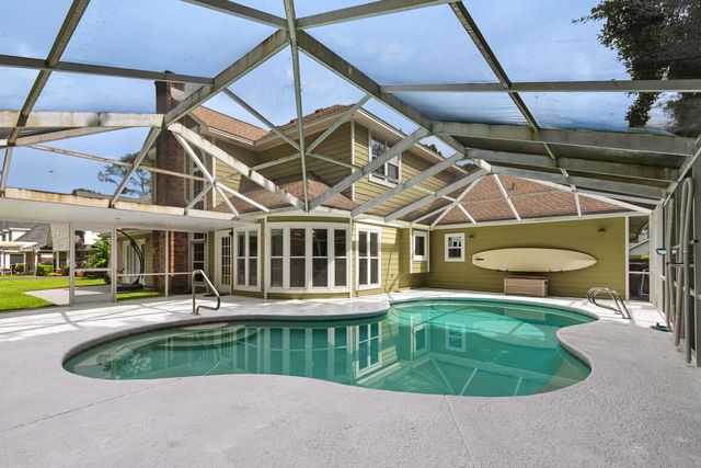 9 Southwind Court, Niceville, FL 32578