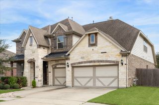 2960 Gibbons Hill Lane, League City, TX 77573