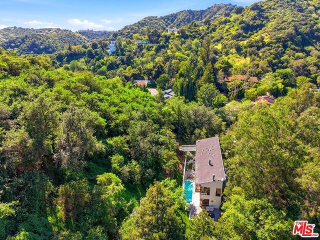 2350 Benedict Canyon Drive, Beverly Hills, CA 90210
