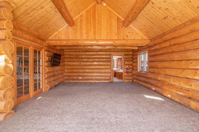 19012 W Pommier Rd, Cheney, WA 99004