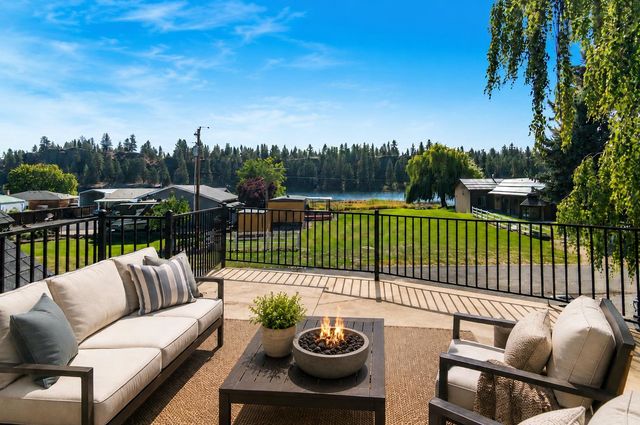 19012 W Pommier Rd, Cheney, WA 99004