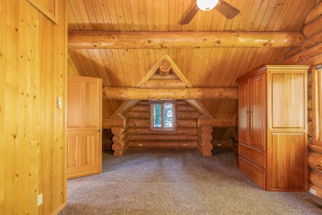 19012 W Pommier Rd, Cheney, WA 99004