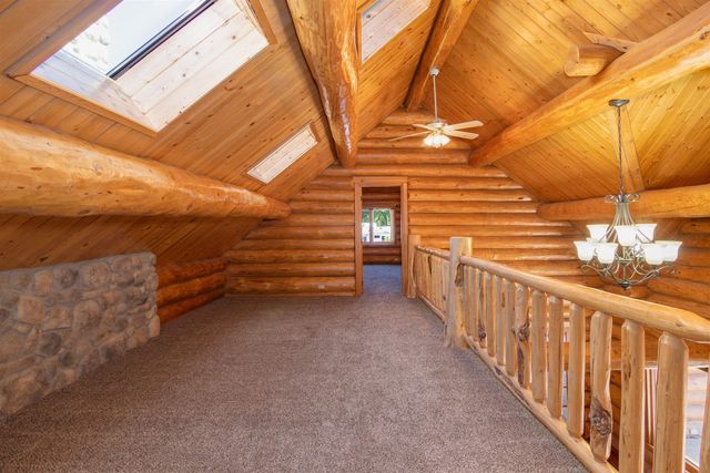 19012 W Pommier Rd, Cheney, WA 99004