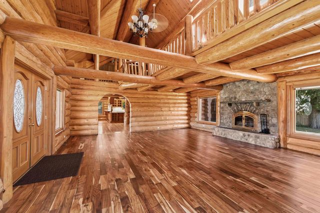 19012 W Pommier Rd, Cheney, WA 99004