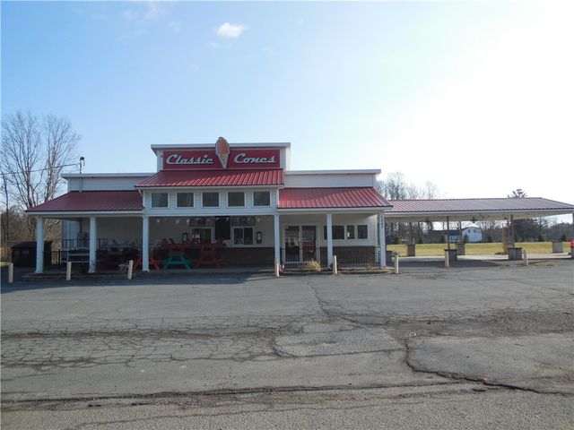 7342 State Street Road, Throop, NY 13021