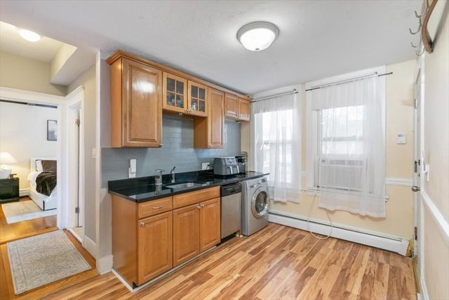 1742 Commonwealth Ave 2, Boston, MA 02135